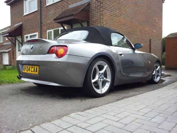 z4rear.jpg