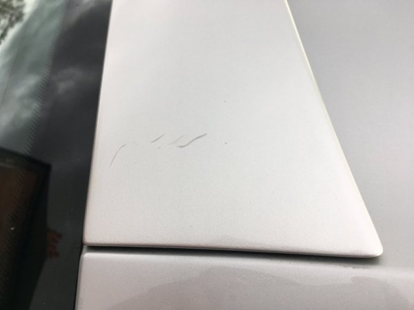 Hardtop spoiler drivers side mark.JPG