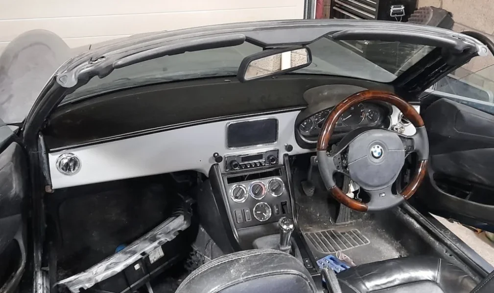 z3-507-dash-10.webp