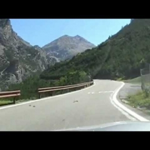 Billz drives the Stelvio Pass