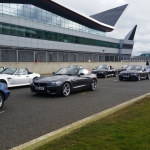 ZRoadster.org at Silverstone F1 Circuit