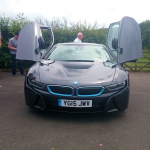 i8 front