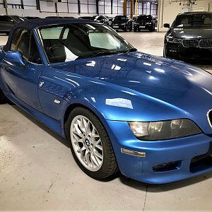 Z3 2.2i Sport - Estoril Blue OSF Quarter