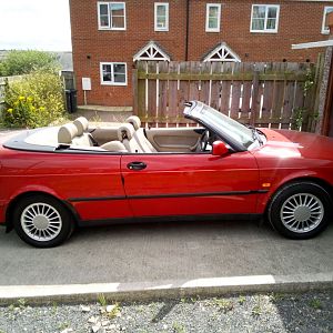 SAAB 900S