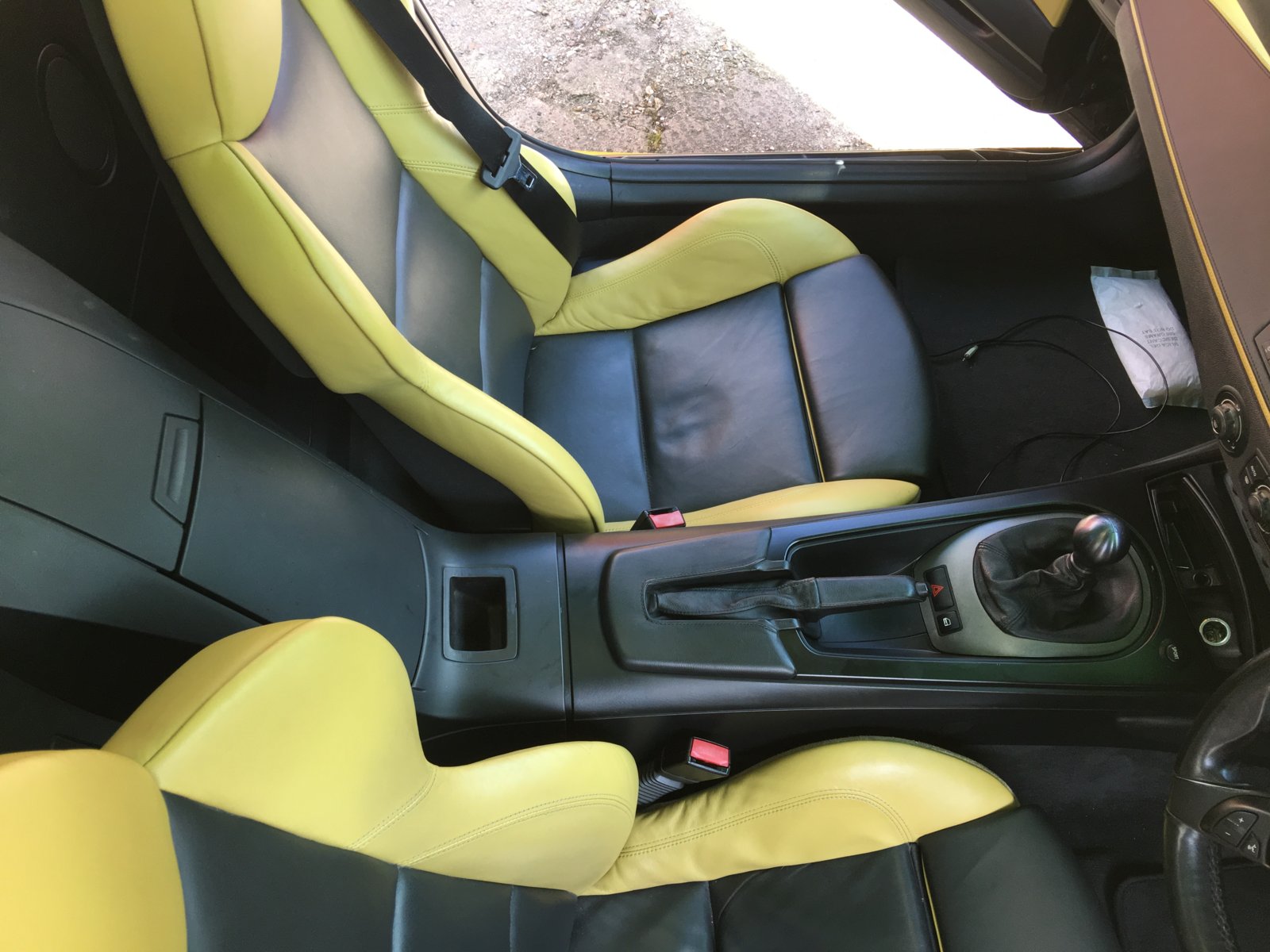 BMW Z4 Yellow Black Sport interior fitted #3