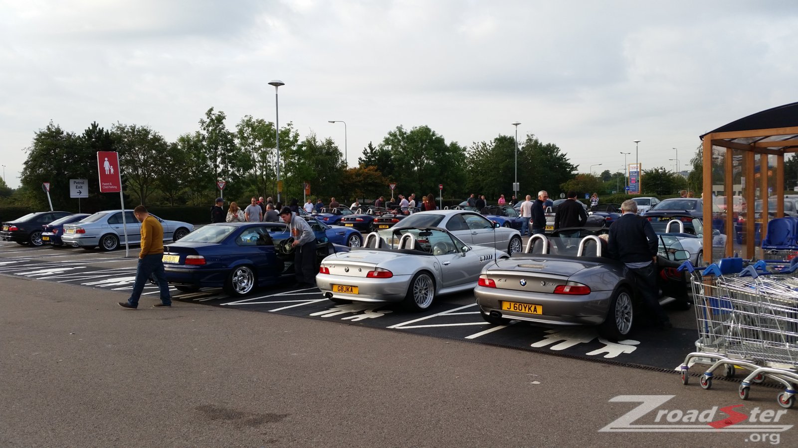 Tesco Car Park meet up before heading to the circuit